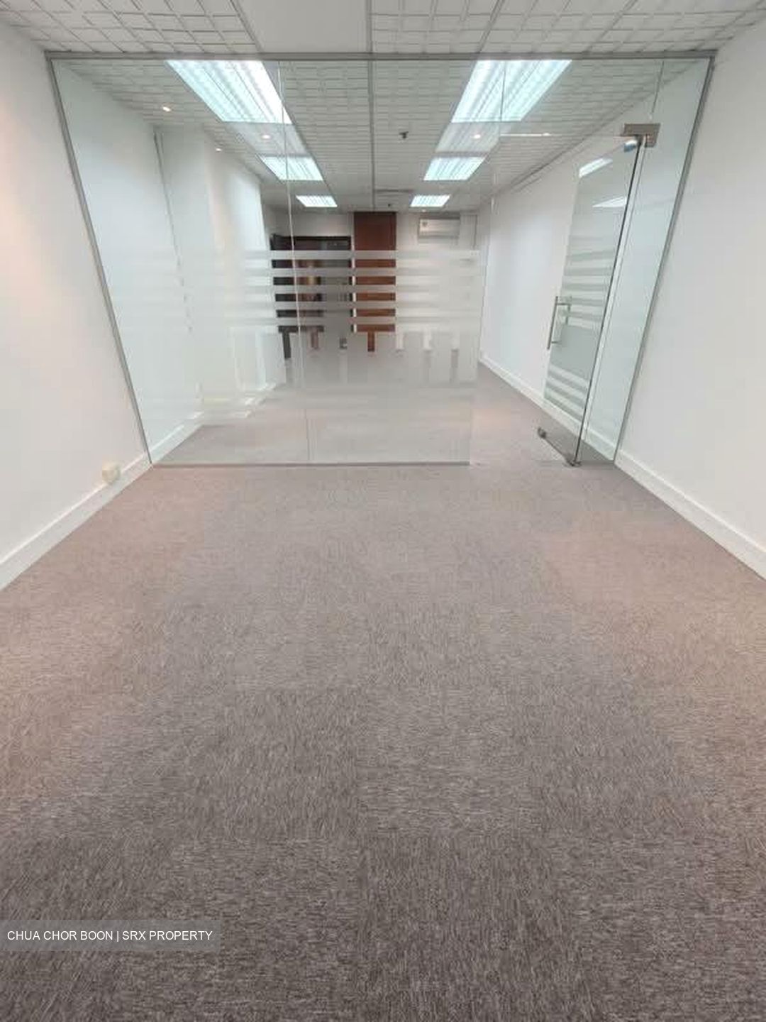 International Plaza (D2), Office #555312871